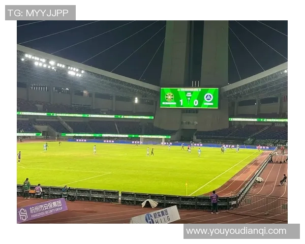 激情四溢的绿茵场上足球盛宴即将开启快来一起见证精彩瞬间与团队荣耀 激情四溢的绿茵场上足球盛宴即将开启快来一起见证精彩瞬间与团队荣耀